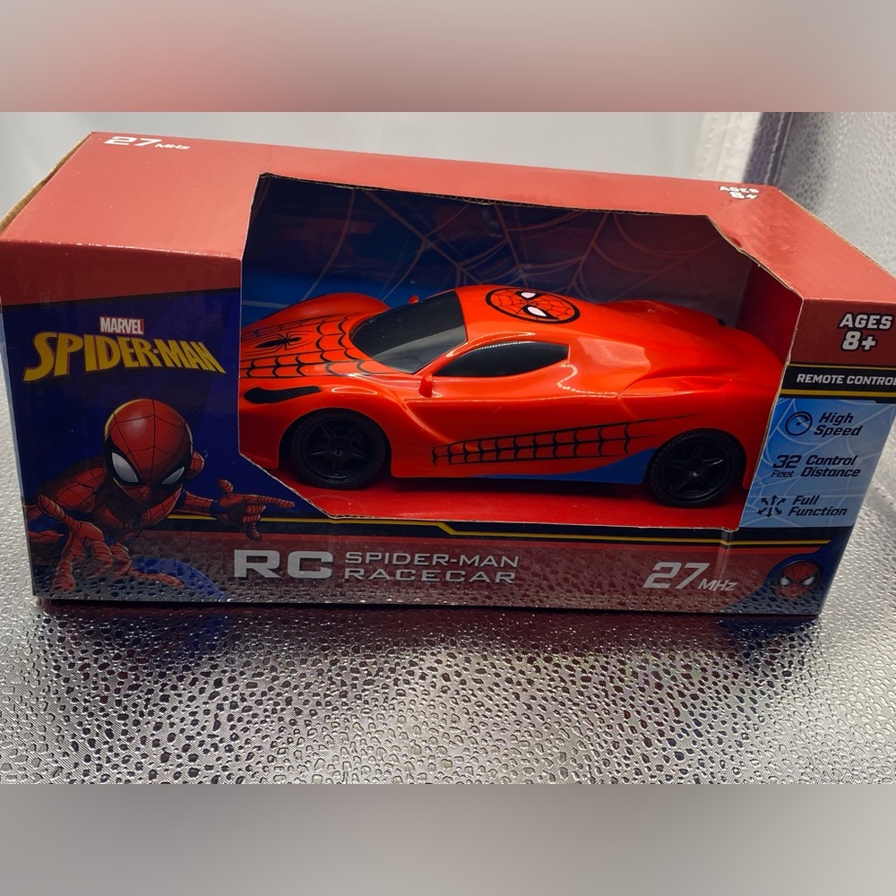 “Spider-Man” Race Car w/ Remote Control - Picture 5 of 5